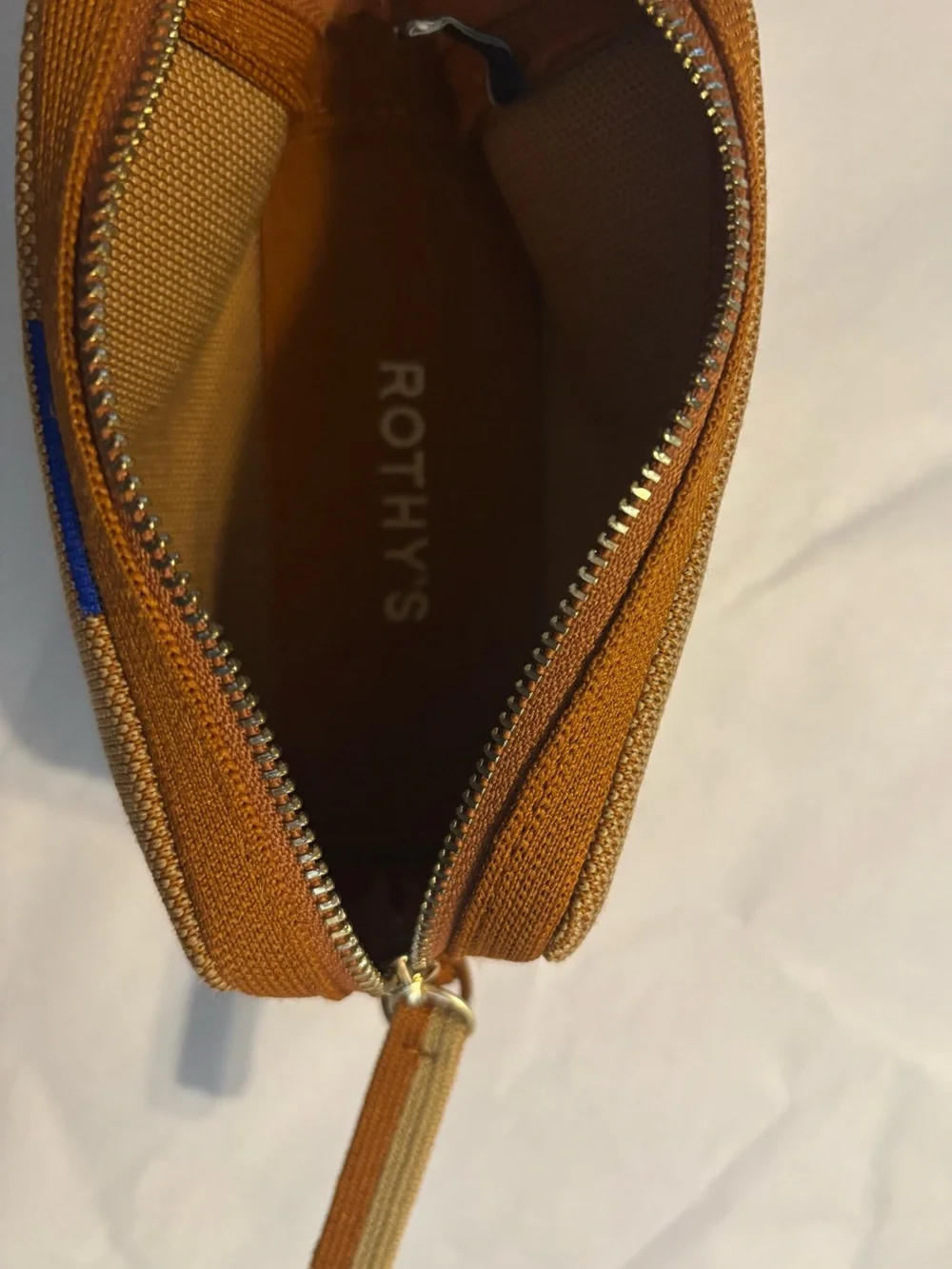 Rothy’s pouch - Picture 4 of 6
